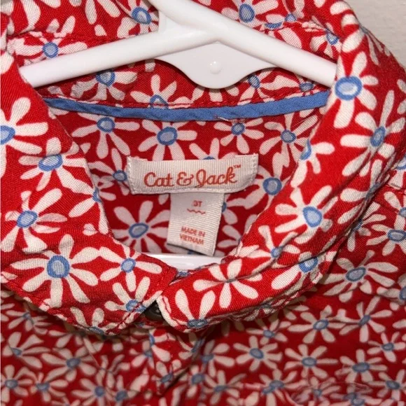 💙 5 for $25 💙 Cat & Jack Red, White, and Blue Floral Button Down Shirt - Picture 3 of 4
